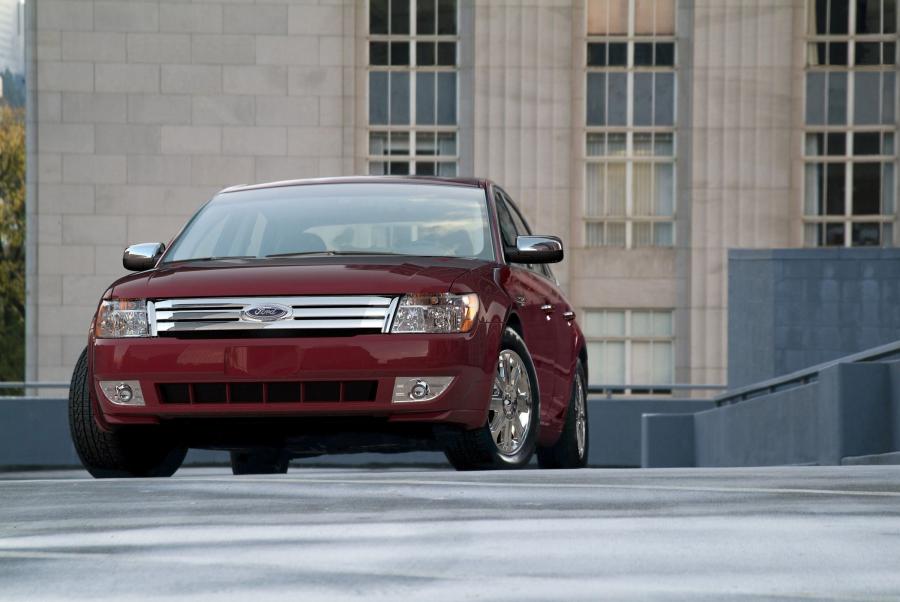  Ford Taurus 2008 года  (фото 50 из 57)